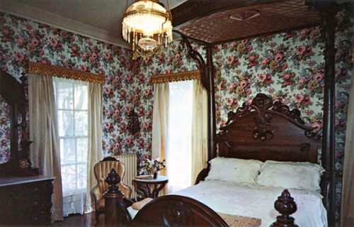File:Arlington bedroom.jpg