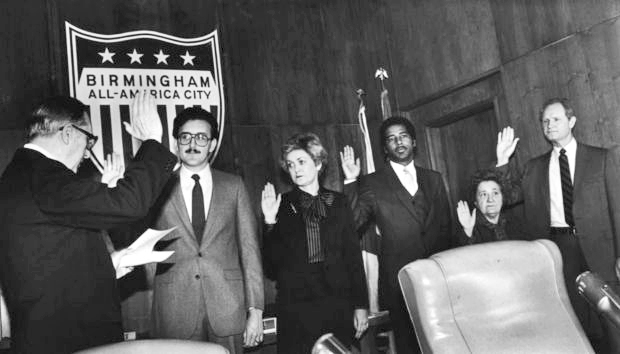 File:1981 City Council oath.jpg