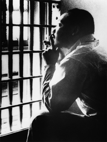 File:Martin Luther King in cell.jpg