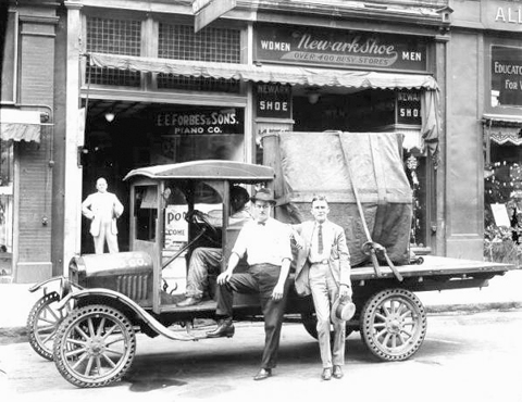File:Forbes & Sons truck.jpg