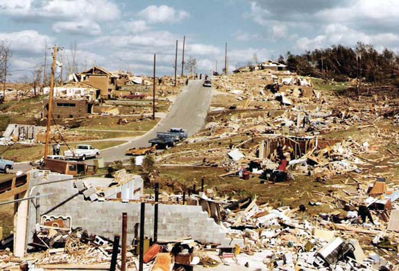 File:1977 Smithfield tornado damage 2.jpg