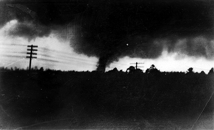File:1932 tornado.jpg