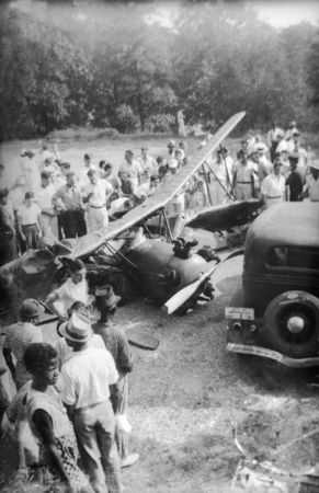 File:1936 Avondale plane crash.jpg