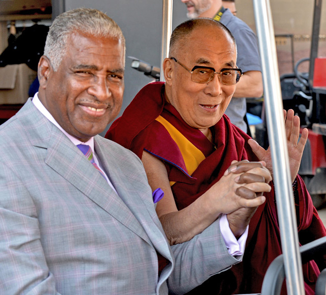 File:Dalai Lama with William Bell.jpg
