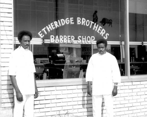 File:Etheridge Bros Barber Shop.jpg