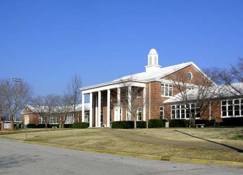 File:Hewitt-Trussville High School (1925 building).jpg