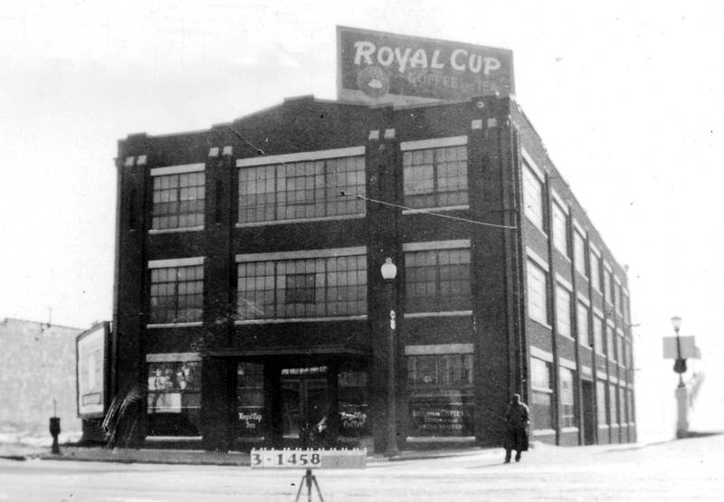 File:1939 Royal Cup building.jpg