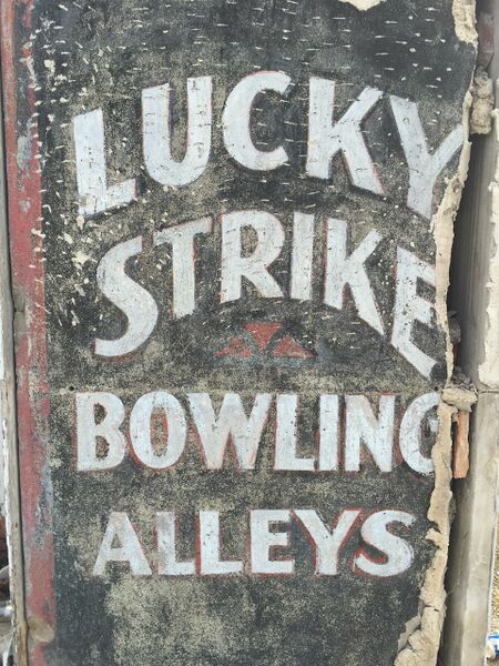 File:Lucky-strike-bowling-2014-small.jpeg