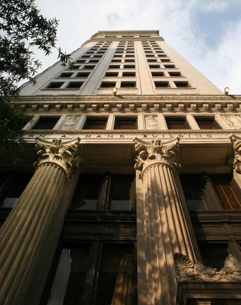 File:Architectural details on the side of the John A. Hand building.jpg