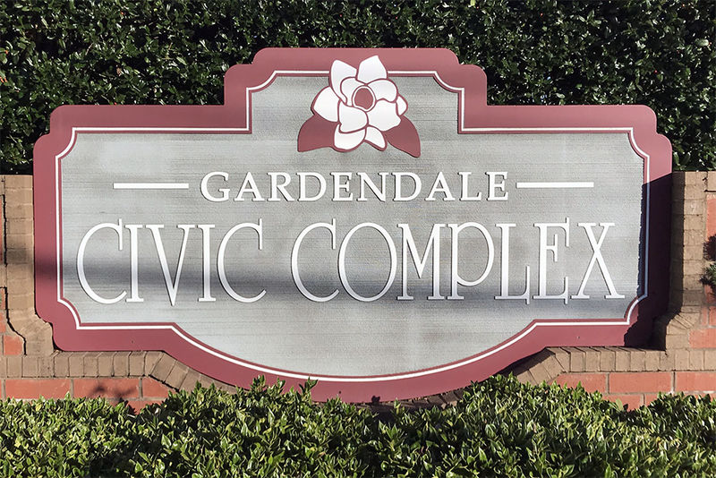 File:Gardendale Civic Complex sign.jpg