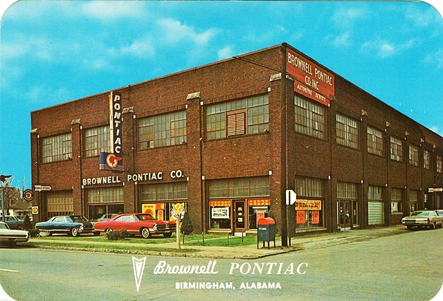 File:1965 Brownell Pontiac postcard.jpg