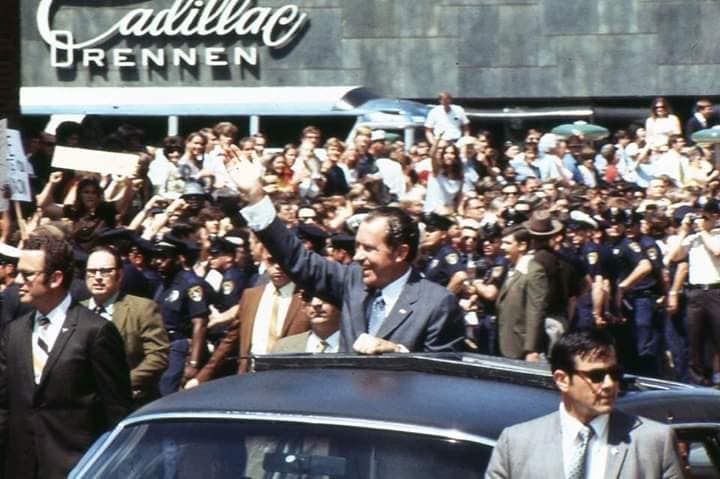 File:1971 Nixon visit.jpg
