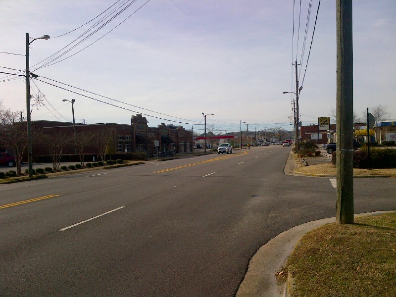 File:Trussville Main Street.jpg