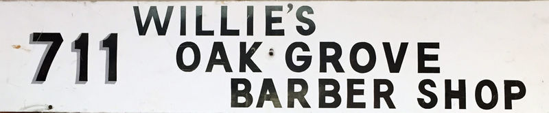 File:Oak Grove Road - 711 - Willie's Barbershop.jpg