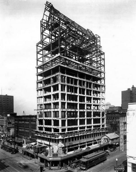 File:Watts Tower construction.jpg