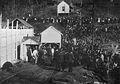 Crowd gathered after the 1911 Banner Mine explosion