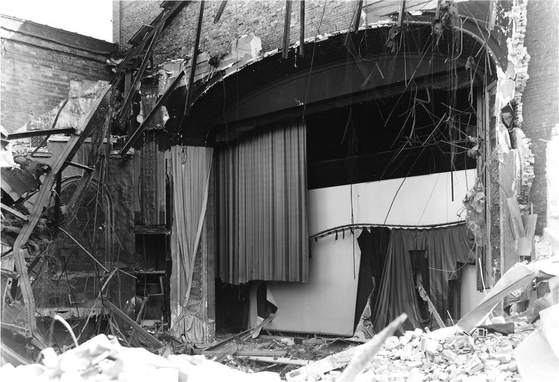 File:Ritz Theatre Demoliton October 1982 BW.jpg