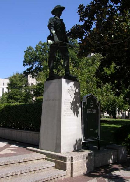 File:Memorial to the Spanish American War.jpg